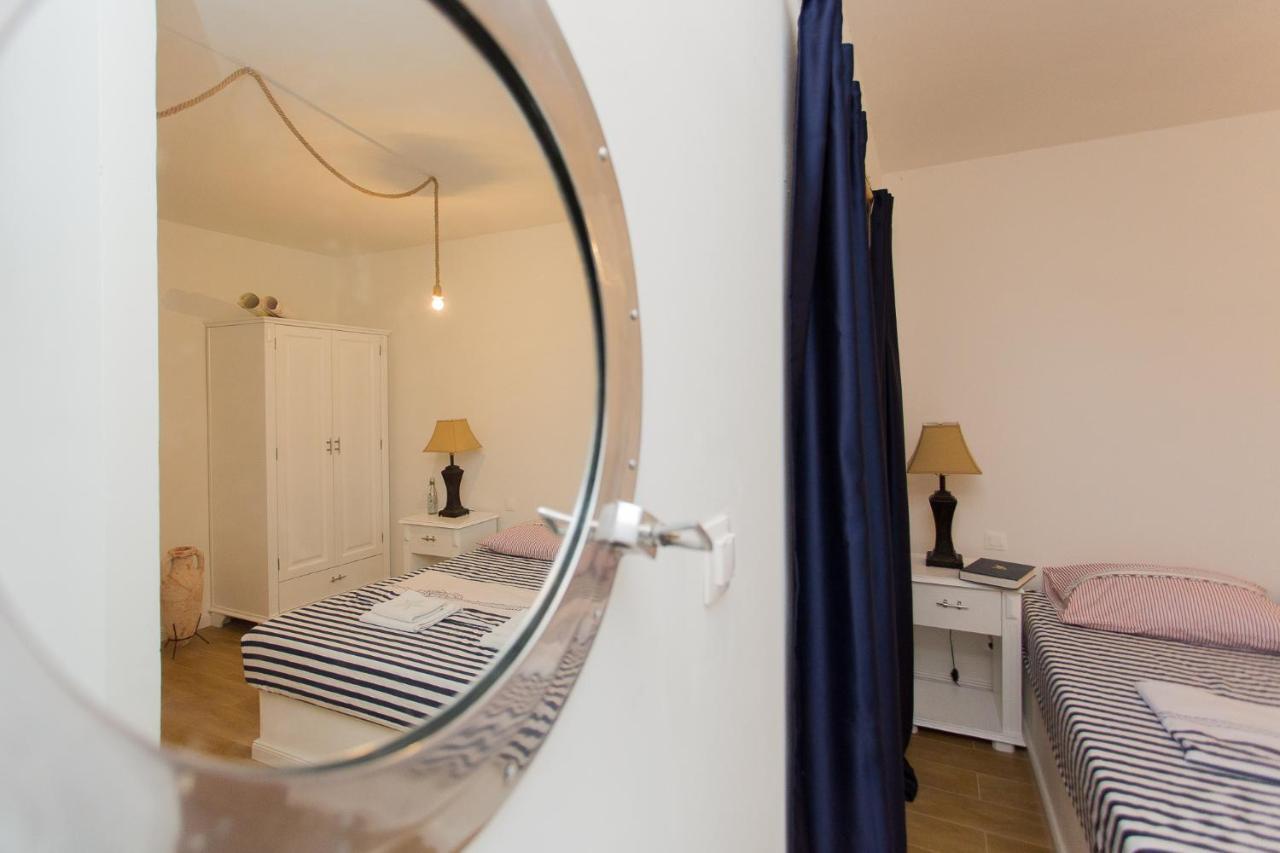 Captain'S Apartment Račišće 外观 照片