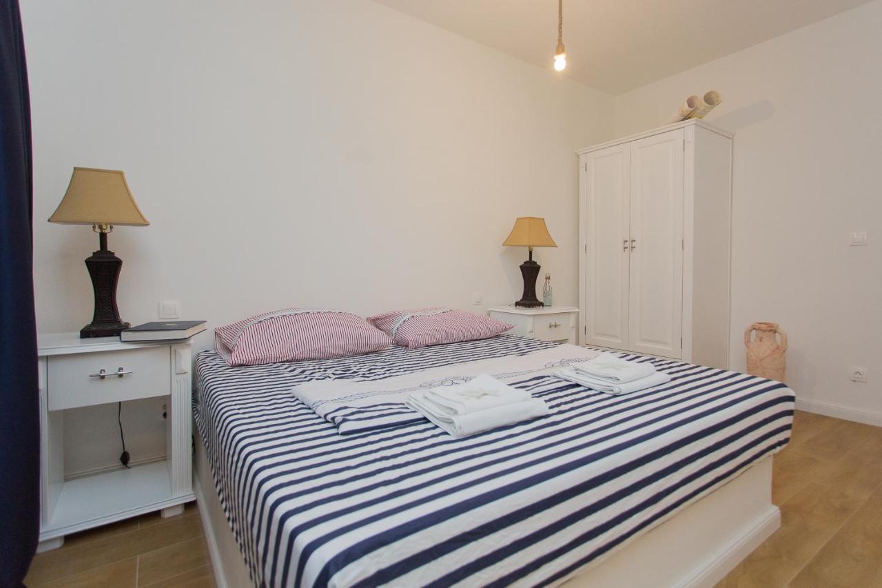 Captain'S Apartment Račišće 外观 照片